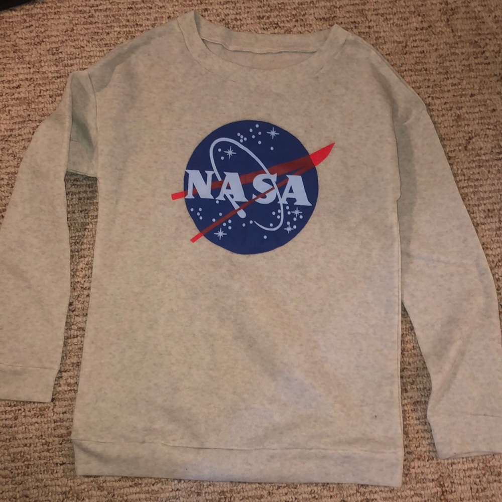 NASA sweat shirt